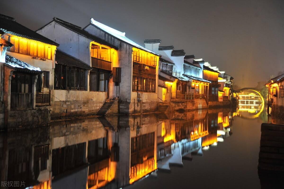 《知识星球平台携带未拆封白酒乘车可以带几瓶?,探索无限智慧》